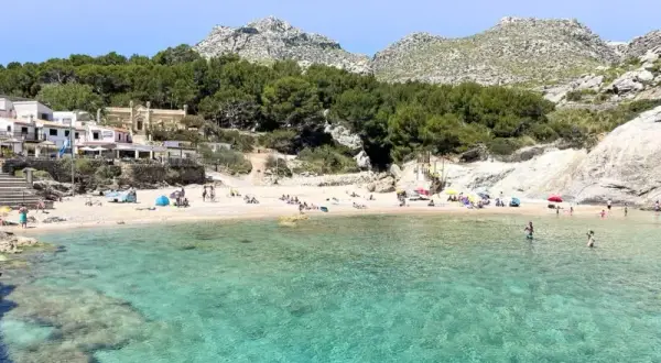 Majorka z dziećmi: Jak wybrać idealny hotel? Sprawdzone porady!