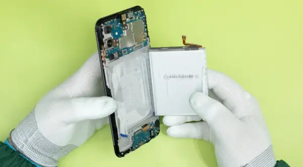 Wymiana baterii Samsung - uniknij problemów z akumulatorem i kosztami