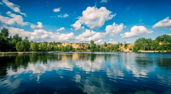 Najlepsze atrakcje w Balatonie Trzebinia, które musisz poznać