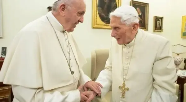 Ile lat ma papież Benedykt XVI? Sprawdź jego wiek i historię życia