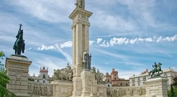 Ile trwa lot z Polski do Hiszpanii? Sprawdź, co musisz wiedzieć