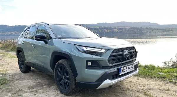 Kiedy nowa Toyota RAV4? Spóźnisz się na premierę tego modelu!