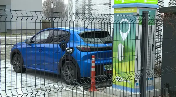 Ile waży samochód elektryczny? Porównanie z samochodami spalinowymi