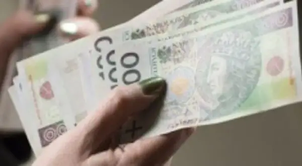 Czy refinansowanie chwilówek jest legalne? Sprawdź korzyści i ryzyka