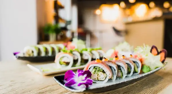Co do sushi zamiast ryby? Odkryj pyszne alternatywy i przepisy
