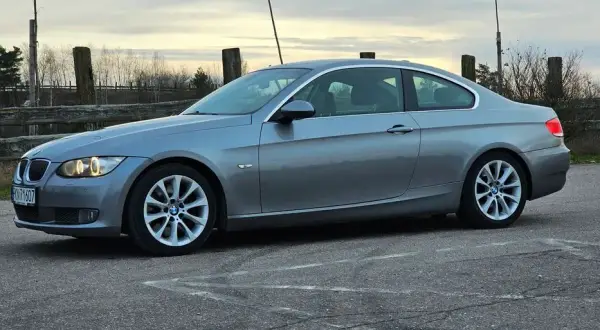 E92 BMW 335i - mocne osiągi, tuning i dostępność używanych modeli