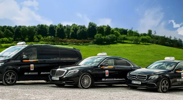 Czy w taxi można płacić kartą? Sprawdź, co musisz wiedzieć