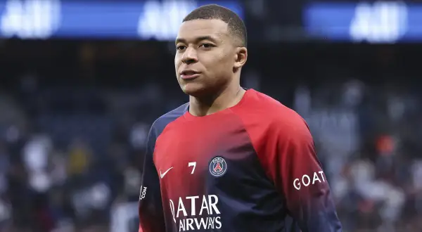 Czy Kylian Mbappé ma dzieci? Zaskakujące fakty o życiu prywatnym piłkarza