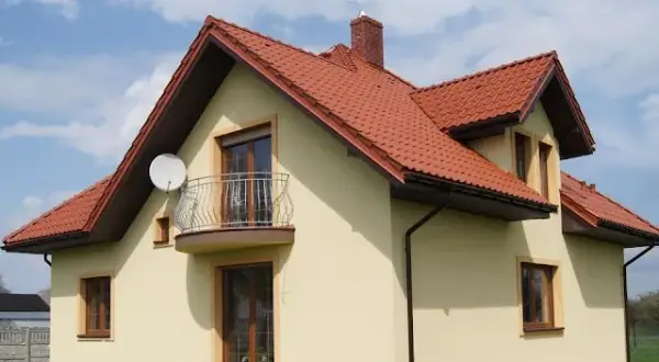 Jakie okna do ceglastego dachu? Oto kolory, które musisz znać