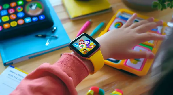 Smartwatch na komunię – najlepsze modele dla dzieci na prezent