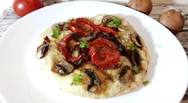 Jak zrobić pizzę w mikrofali - szybki przepis na idealną pizzę