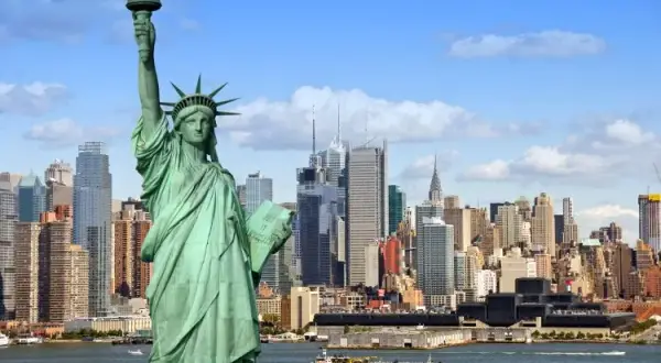 Czy w USA jest bezpiecznie? Odkryj niebezpieczne miejsca i statystyki