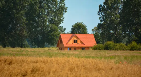 Jak uniknąć podatku od sprzedaży nieruchomości i zaoszczędzić pieniądze