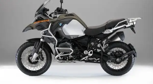 BMW GSA 1200 - pełna specyfikacja, opinie oraz historia modelu adventure