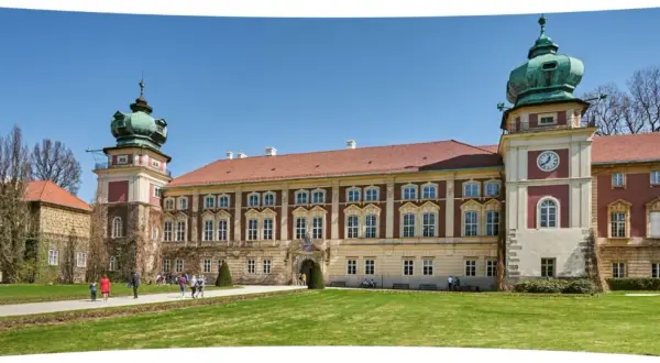 Muzeum zamek w Łańcucie - historia, atrakcje i informacje praktyczne