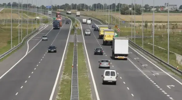 Jak dojechać autostradą z Warszawy do Gdańska bez zbędnych opłat