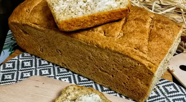 Prosty przepis na dietetyczny chleb w domu – zdrowy i bez wysiłku!