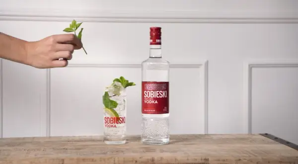 Gdzie kupić drink Sobieski? Odkryj najlepsze oferty i sklepy