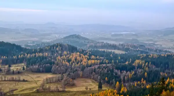 Gdzie w góry bez tłumów? Spokojne miejsca i mało znane szlaki dla miłośników natury