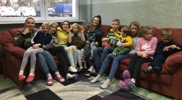 Jakie są dzieci z domu dziecka? Ich emocje i marzenia o rodzinie