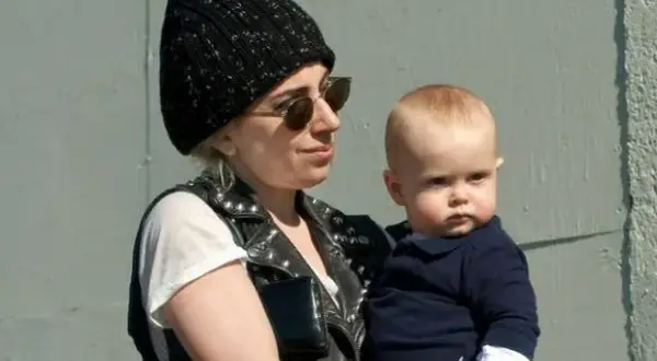 Czy Lady Gaga ma dzieci? Fakty o jej życiu rodzinnym i planach na przyszłość