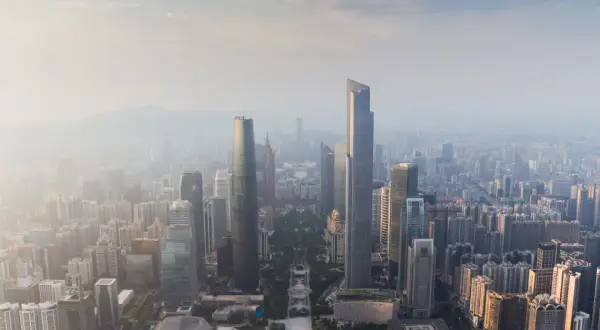 Ile metrów ma najwyższy budynek w Polsce? Zaskakujące fakty o Varso Tower