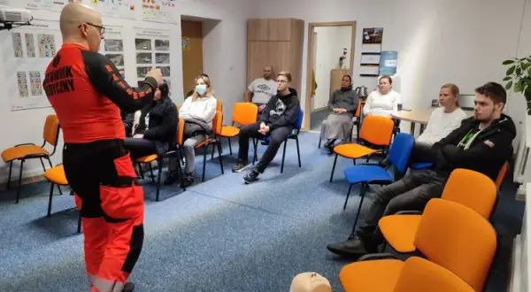 Czy kurs pierwszej pomocy jest obowiązkowy na prawo jazdy? Sprawdź!