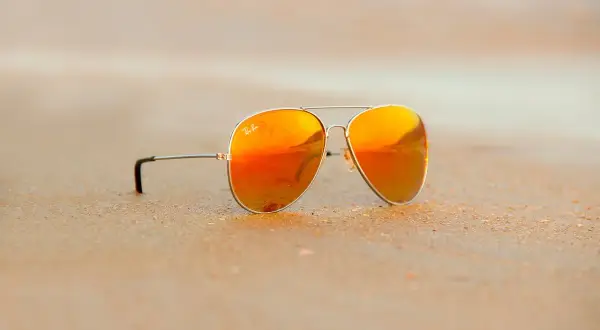 Czy warto kupić oprawki Ray-Ban? Sprawdź jakość i autentyczność