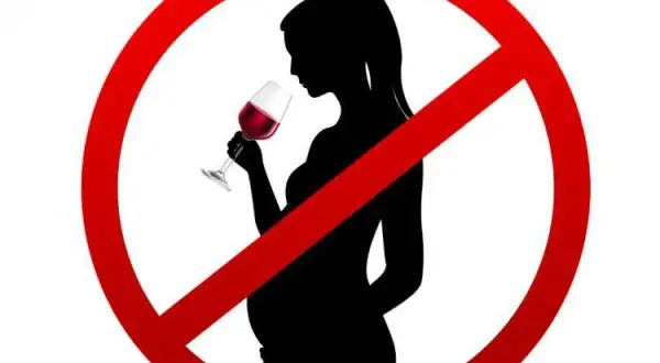 Alkohol po inseminacji: Czy można pić i jakie są zagrożenia?
