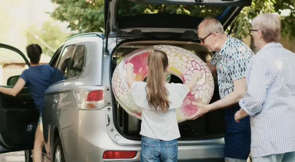 Rodzinny weekend bez stresu – sprawdzone miejsca, gdzie każdy znajdzie coś dla siebie