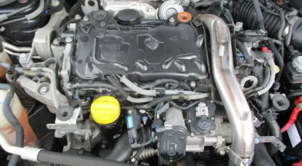 Renault Laguna 3 jaki silnik wybrać? Porównanie, problemy i koszty utrzymania