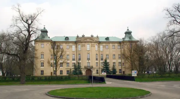 Zamek w Rydzynie - Fascynująca Historia i Architektura Barokowa