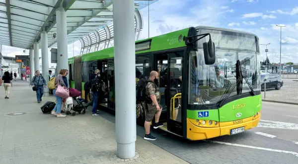 Jak dojechać do lotniska w Poznaniu? Najlepsze opcje transportu i ceny