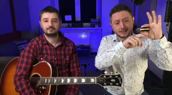 Jak zagrać sąsiadów na harmonijce - proste kroki i triki dla każdego
