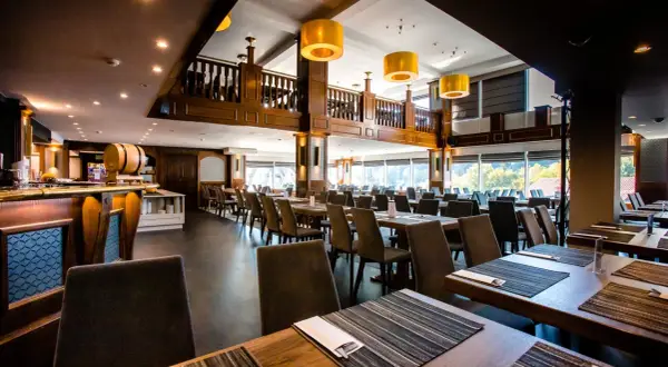 Najlepsze restauracje z kuchnią regionalną – gdzie spróbować autentycznych smaków Polski