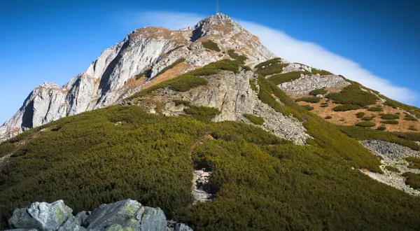 Trudności szlaku na Giewont: co musisz wiedzieć przed wędrówką