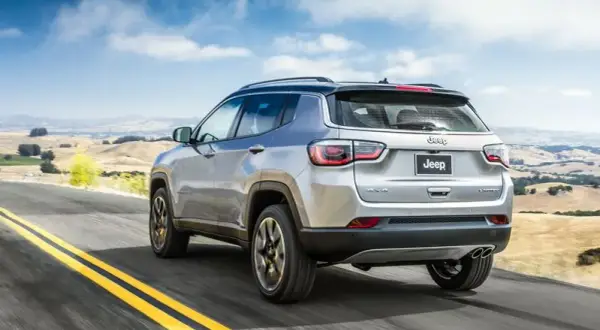 Ile kosztuje Jeep Compass? Sprawdź ceny, koszty i najlepsze oferty!