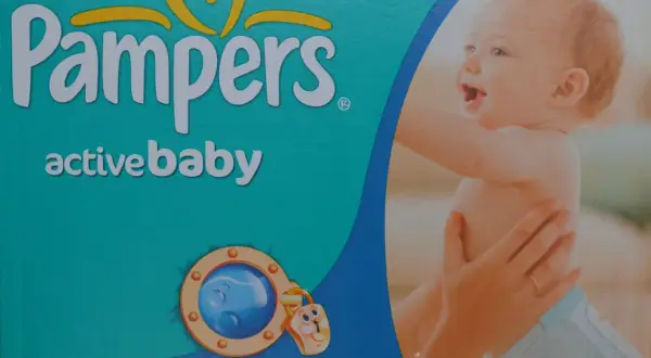 Jakie są rodzaje pampersów i jak wybrać najlepsze dla dziecka?
