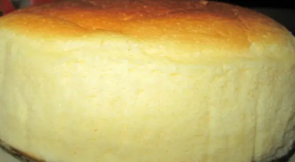 Japońskie ciasto gąbka przepis na delikatną Kasuterę, którą pokochasz