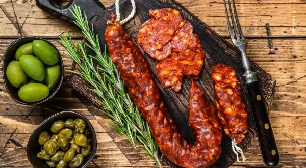 Kiełbasa chorizo jak jeść: najlepsze sposoby na smakowite podanie