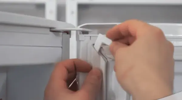 Jak wymienić uszczelkę w lodówce: kompletna instrukcja krok po kroku