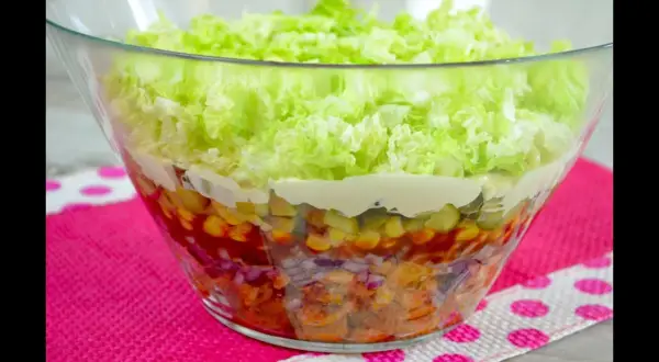 Jak zrobić sałatkę kebabową - prosty przepis na pyszne danie