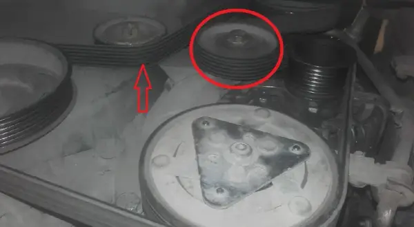 Jak wyjąć alternator VW Golf 4 - uniknij kosztownych błędów w naprawie