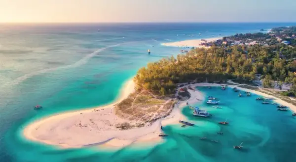 Kiedy najlepiej jechać na Zanzibar, aby uniknąć deszczu i cieszyć się słońcem