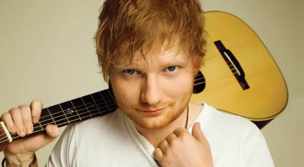 Jaki kolor oczu ma Ed Sheeran? Odkryj jego niezwykły wygląd