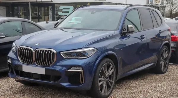 BMW X5 F15 - pełne informacje o specyfikacji i osiągach SUV-a