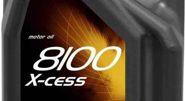 Olej Motul X-Cess 5W40 – właściwości, opinie i gdzie kupić najlepszy olej silnikowy