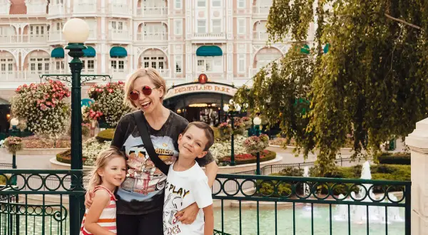 Jak zorganizować wyjazd do Disneylandu bez zbędnych wydatków?