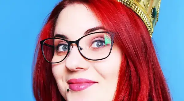 Miss Aga ile ma lat? Zaskakujące fakty o jej wieku i karierze
