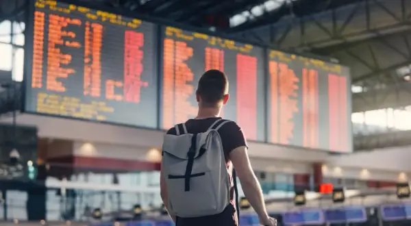 Kiedy zaczyna się odprawa na lotnisku? Oto, co musisz wiedzieć